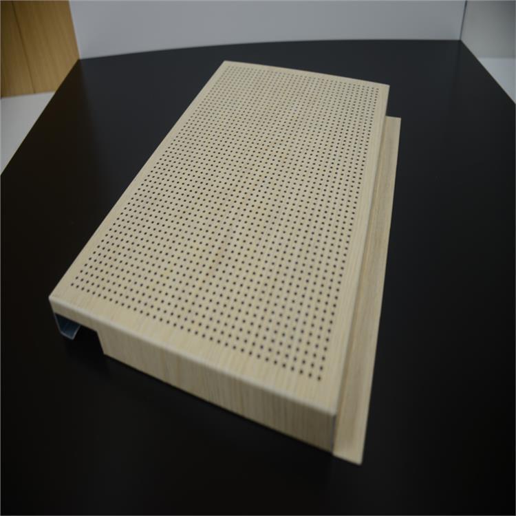 蜂窝板 颜色丰富多样 应用范围广泛 安装简单方便