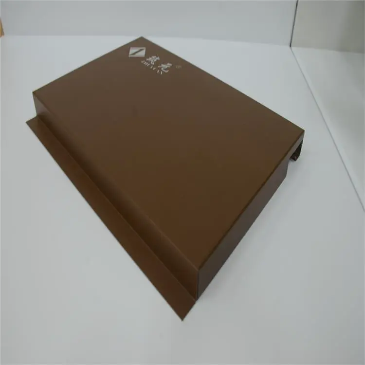 木纹铝单板 耐高温效果好 能经受恶劣环境的风吹日晒