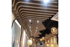 铝格栅室内吊顶装饰方通 色彩范围广 绿色安全 美观大方