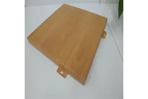 木纹铝单板 防锈性能优 材料密度高 硬度和强度高