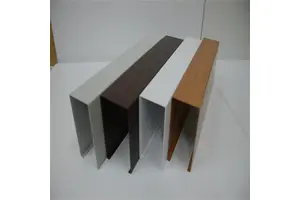 商场走廊吊顶方通 耐冲击性强 防潮通风效果好