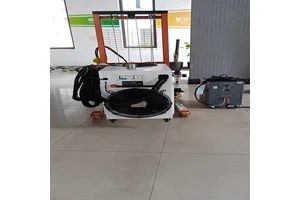 飞龙达钢件锈清洗便携式激光清洗机 厂家地址