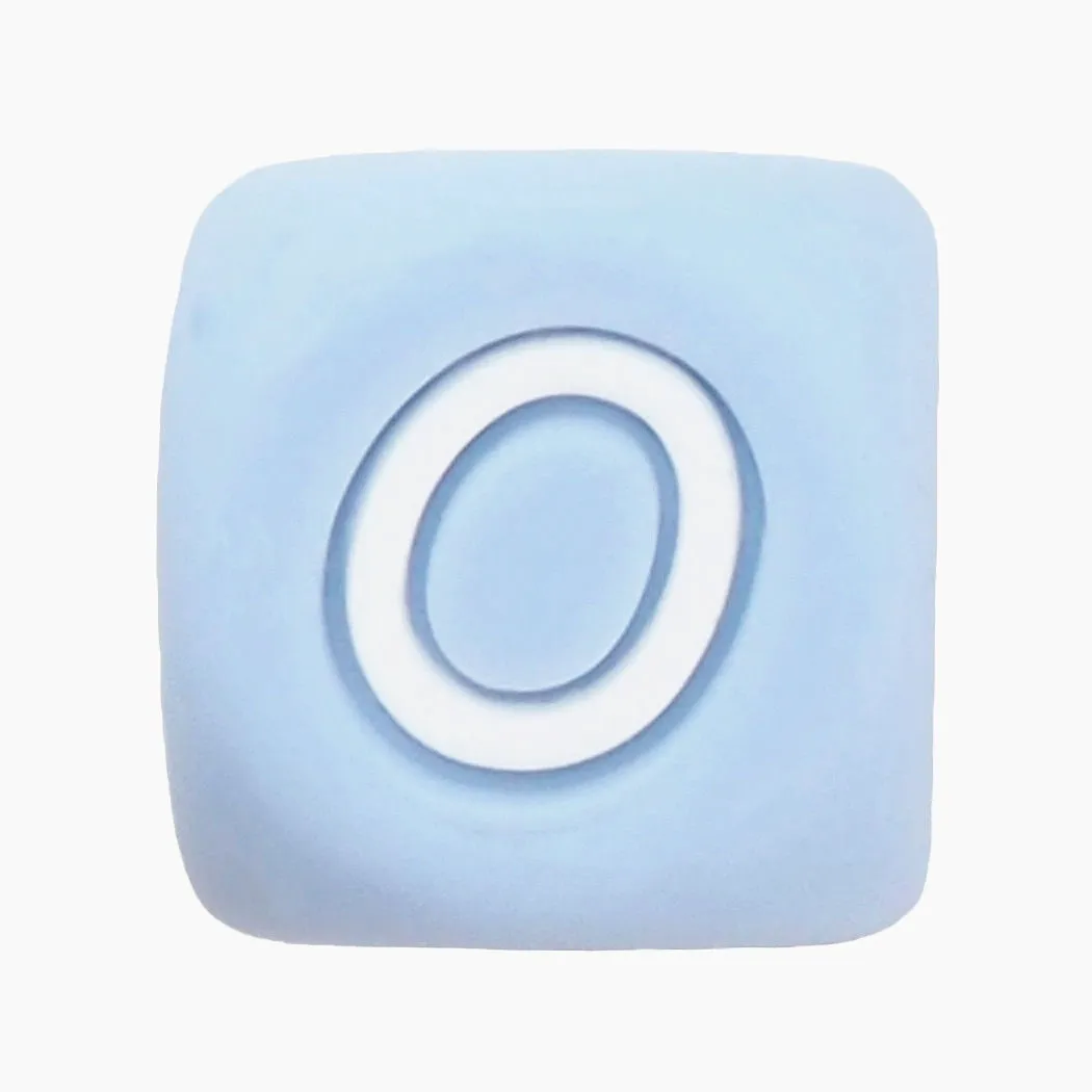 Wholesale Food Grade DIY Personalized Name Chain Jewelry Alphabet 12mm Blue Letter Silicone Beads