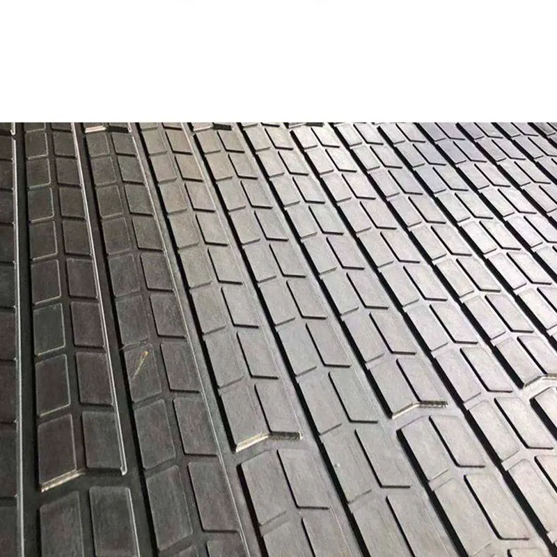 Livestock Rubber Matting Cow Stable Trailer Ramp Mat Rubber Sheets for Cow Dairy Farm