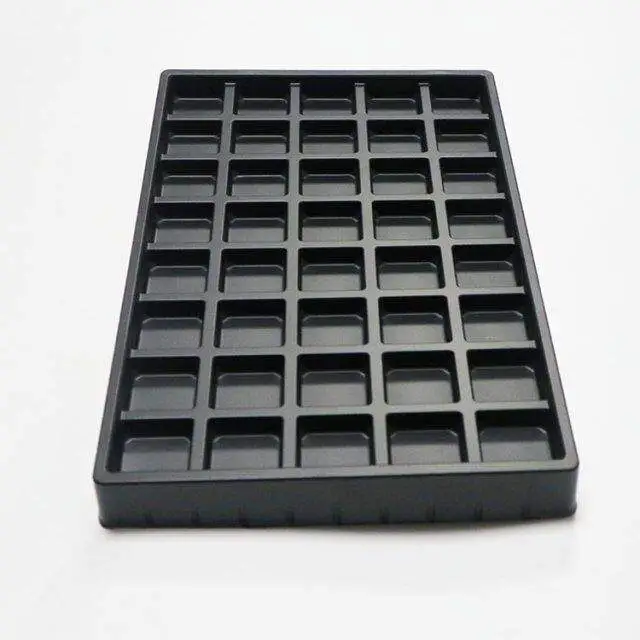 Chocolate Blister Packaging Tray Custom Thermoformed Plastic Black 40 Holes PET Custom Size Accepted Eco-friendly