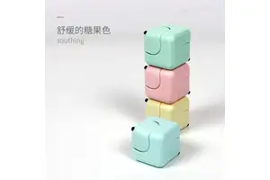 New ABS Color Whirlwind Dice Children's Decompression Toy Fingertip Spinning Top Small Cube Brain Game