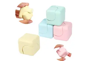 Wholesale Whirlwind Dice Finger Spinner Cube Toys Decompression Fingertip Spinning Top Small Cube Toys